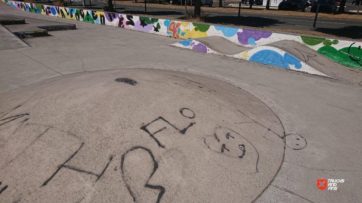 Aulnoy Lez Valenciennes skatepark